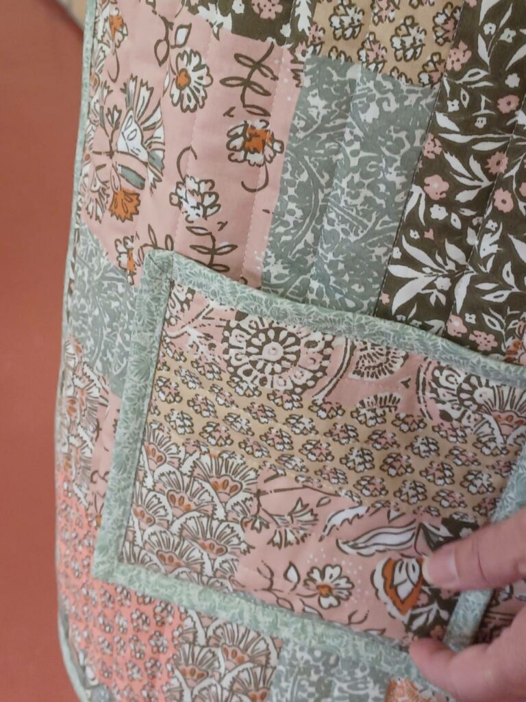 486640964_1473424530441706_1823580565157155679_n-768x1024 Fils, tissus et passion : la couture à l’honneur