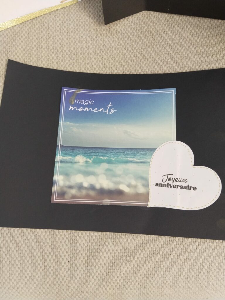 Arts-creatifs-2025-10-19-7-768x1024 🎨 Créativité intergénérationnelle à l’atelier créatif