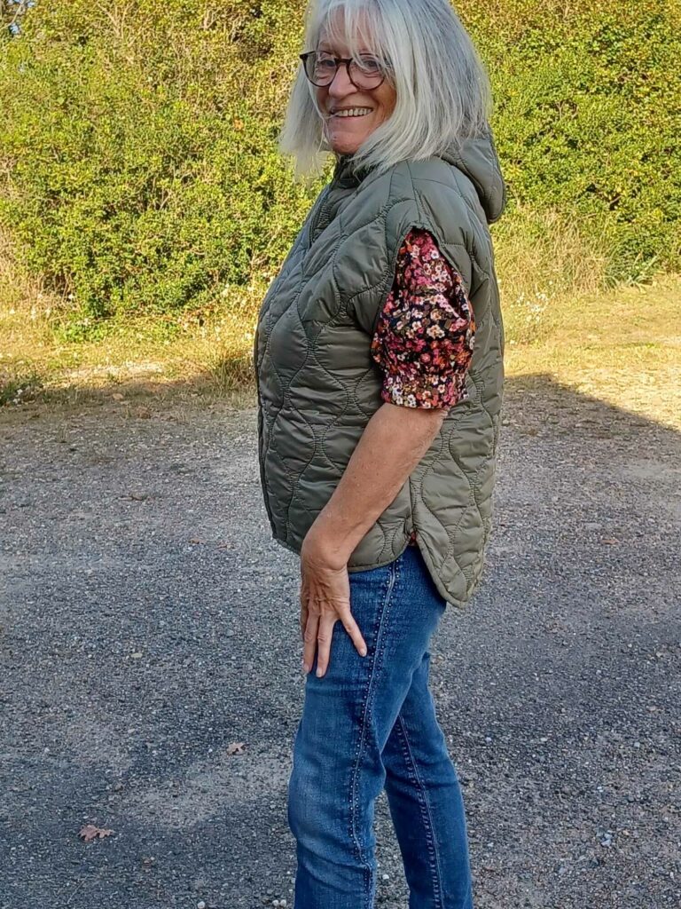 Atelier-couture-octobre-2025-5-768x1024 Patchwork, doudoune, serre-tête : place à la création avec l'atelier couture