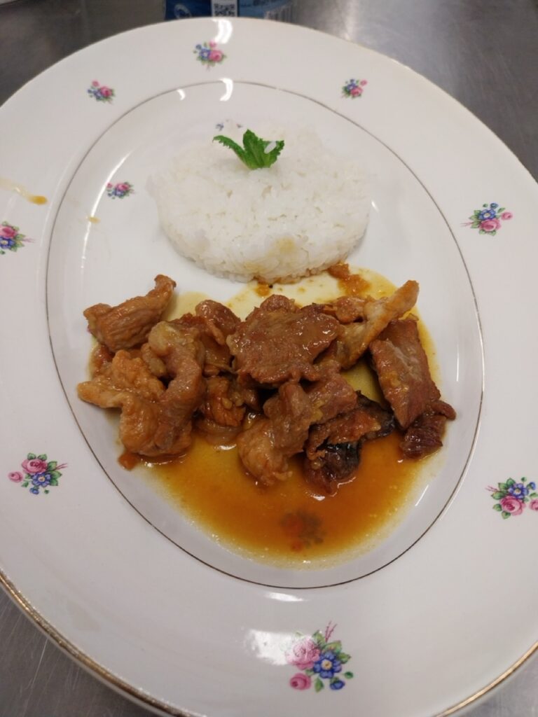 20260520_150414-Grande-768x1024 🧑‍🍳 Atelier cuisine aux Troup’Adours : cap sur les saveurs thaï !