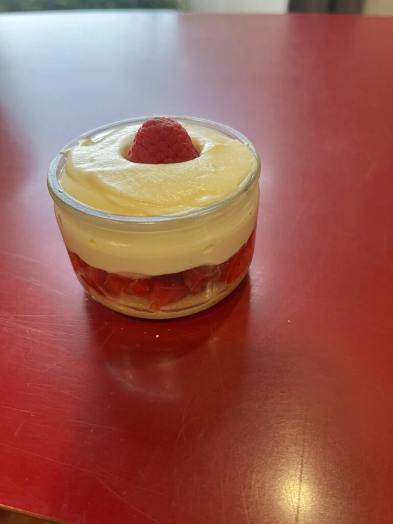 WhatsApp-Image-2026-06-12-at-16.07.09-1-768x1024 Dernier atelier cuisine de la saison pour les Troup’Adours